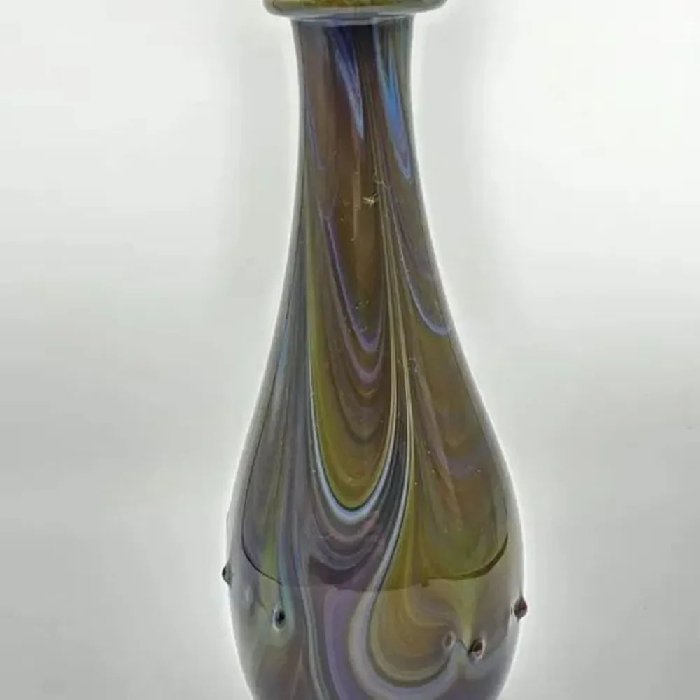 Beautiful Hand Blown Art Vase Signed And Dated 81'